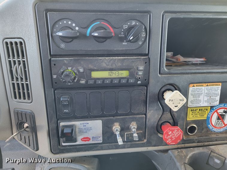 image for item ID9216 2009 International WorkStar 7400  dump truck