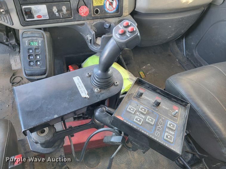 image for item ID9216 2009 International WorkStar 7400  dump truck