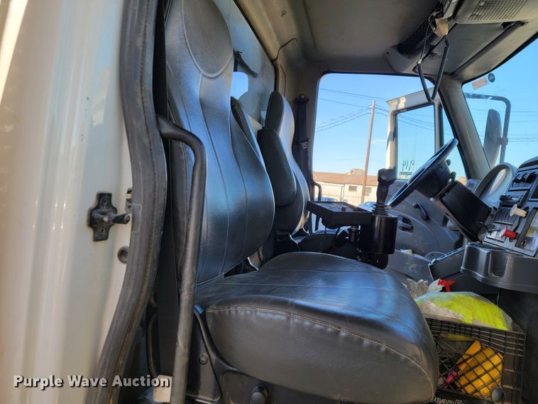 image for item ID9216 2009 International WorkStar 7400  dump truck