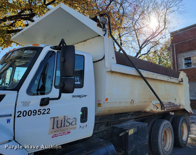 image for item ID9216 2009 International WorkStar 7400  dump truck