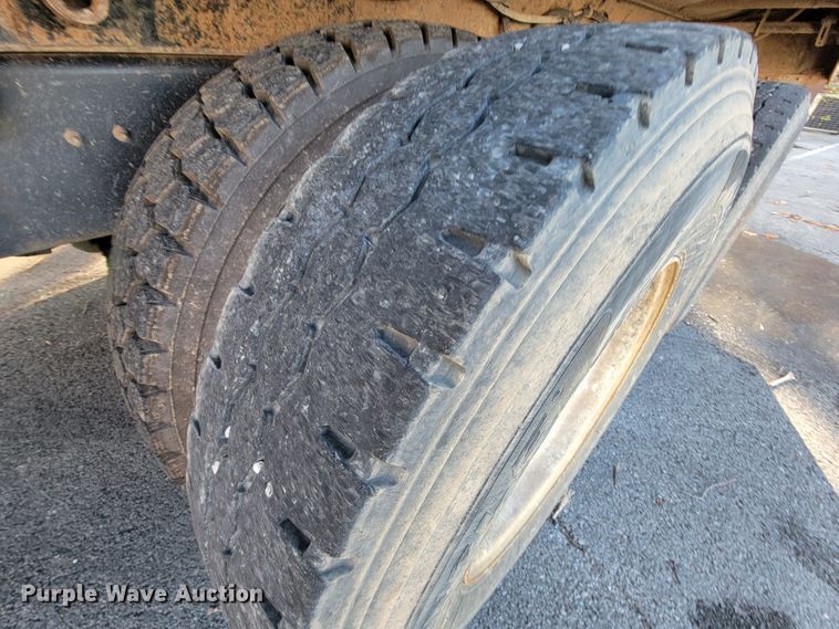 image for item ID9216 2009 International WorkStar 7400  dump truck