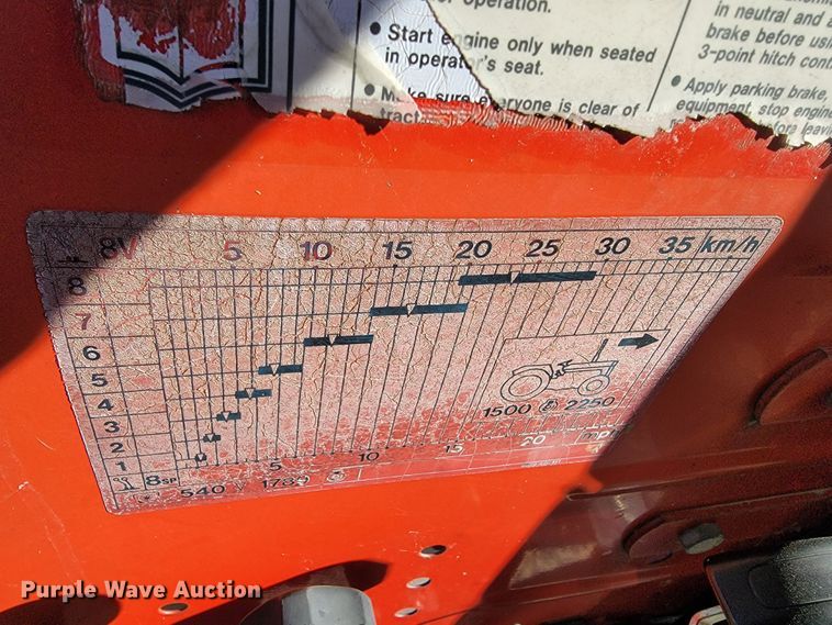 image for item ID9220 2001 Massey Ferguson 243  tractor