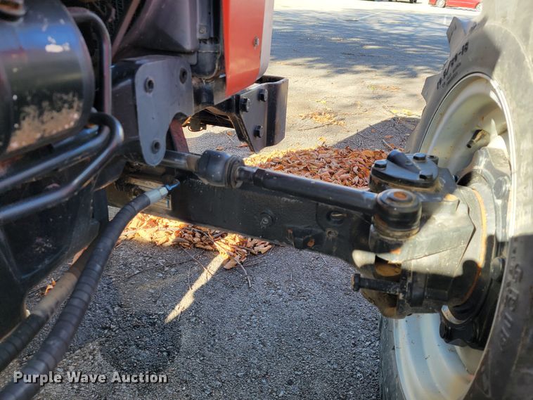 image for item ID9220 2001 Massey Ferguson 243  tractor