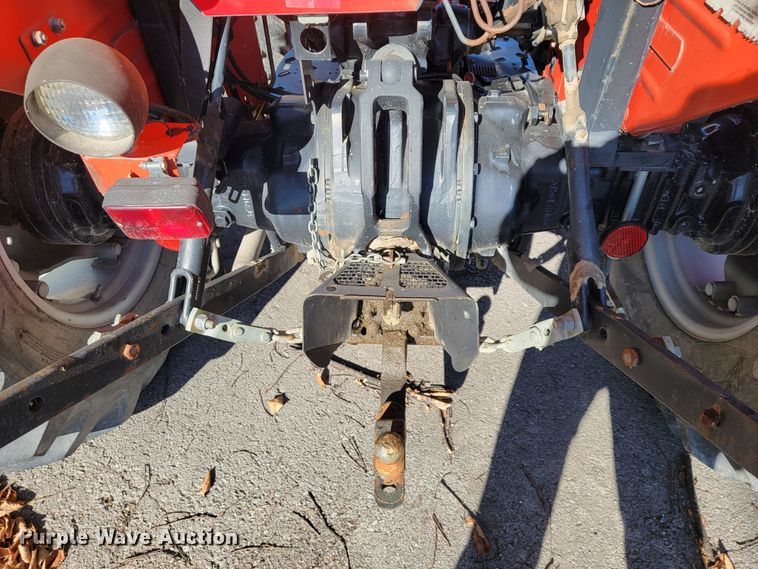 image for item ID9220 2001 Massey Ferguson 243  tractor