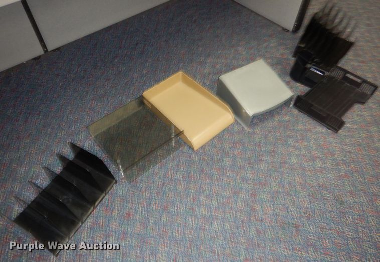 image for item IH9086 Office supplies and equipment