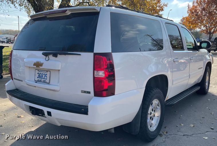 image for item IK9647 2012 Chevrolet Suburban 1500  SUV