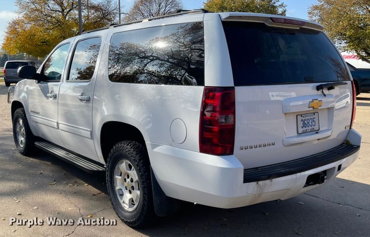 image for item IK9647 2012 Chevrolet Suburban 1500  SUV