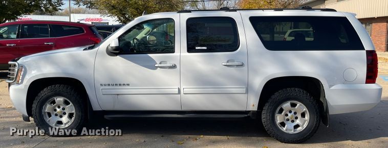 image for item IK9647 2012 Chevrolet Suburban 1500  SUV