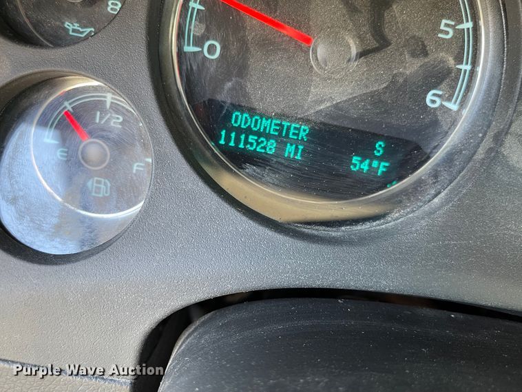 image for item IK9647 2012 Chevrolet Suburban 1500  SUV