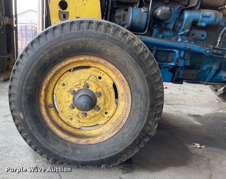 image for item IK9649 Ford 3500  tractor