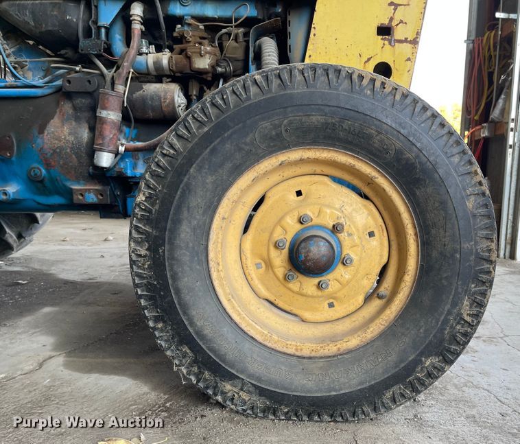 image for item IK9649 Ford 3500  tractor