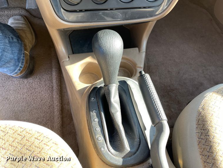 image for item IK9667 2000 Dodge Stratus