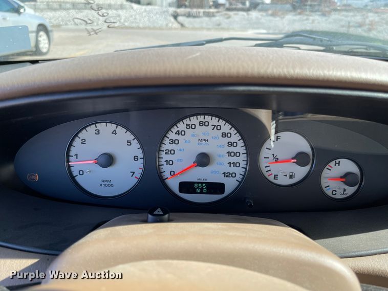 image for item IK9667 2000 Dodge Stratus