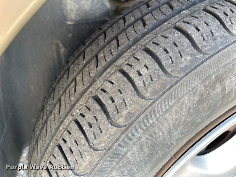 image for item IK9667 2000 Dodge Stratus