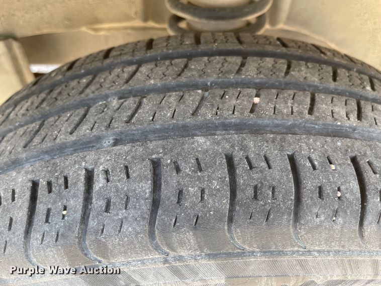 image for item IK9667 2000 Dodge Stratus