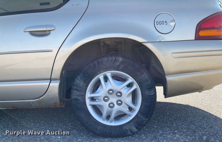 image for item IK9667 2000 Dodge Stratus