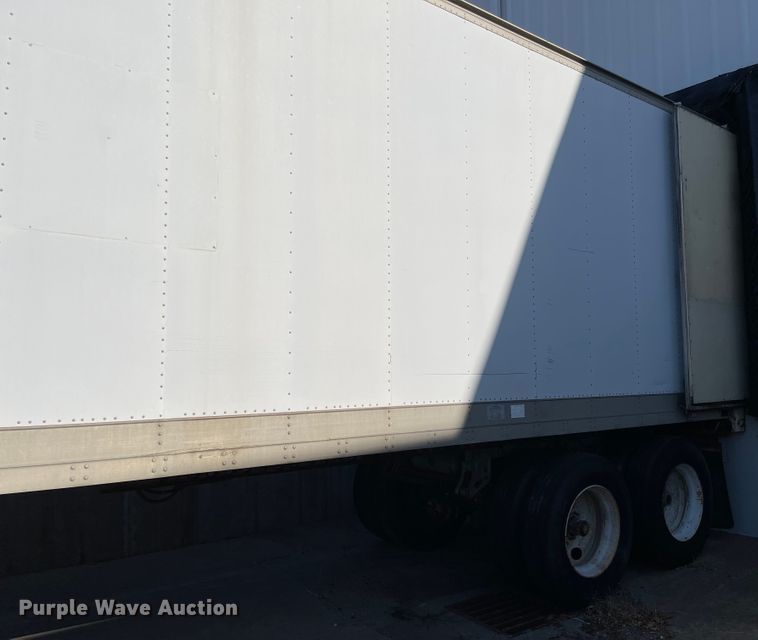 image for item IK9676 1984 Great Dane  dry van trailer