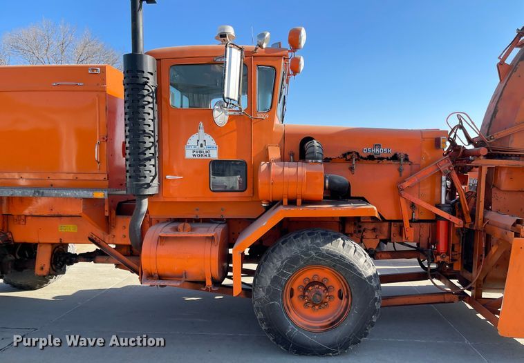 image for item IK9677 1980 Oshkosh P23232  snow blower truck