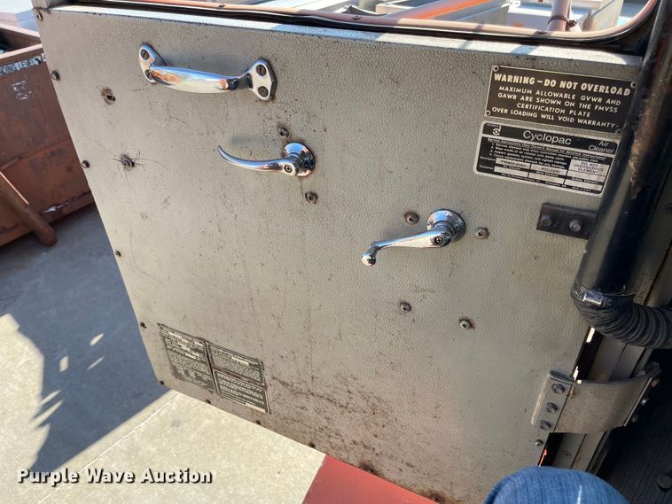 image for item IK9677 1980 Oshkosh P23232  snow blower truck