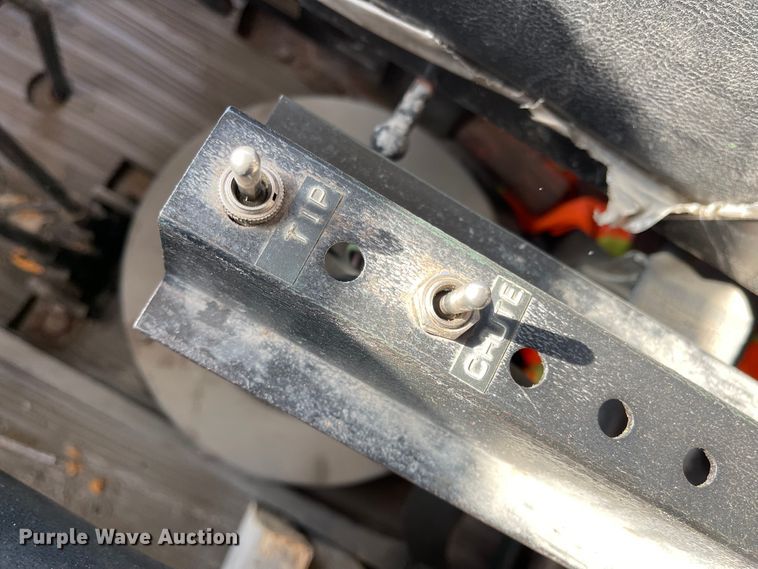 image for item IK9677 1980 Oshkosh P23232  snow blower truck