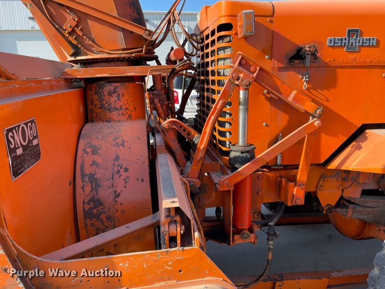 image for item IK9677 1980 Oshkosh P23232  snow blower truck