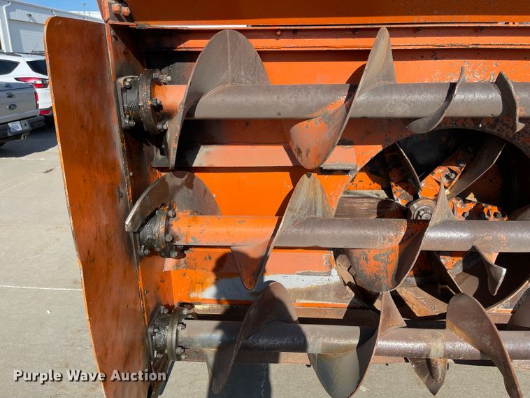 image for item IK9677 1980 Oshkosh P23232  snow blower truck