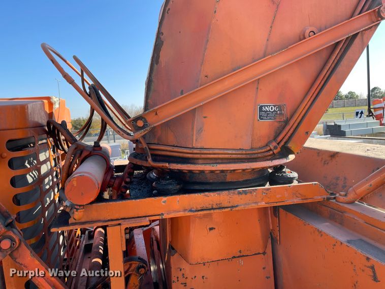 image for item IK9677 1980 Oshkosh P23232  snow blower truck