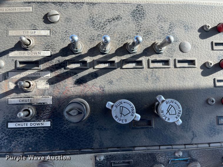 image for item IK9679 1979 Oshkosh P23232  snow blower truck