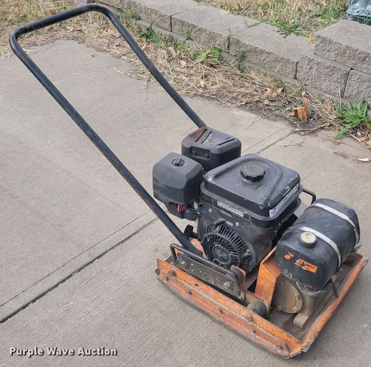 image for item IV9632 Plate compactor