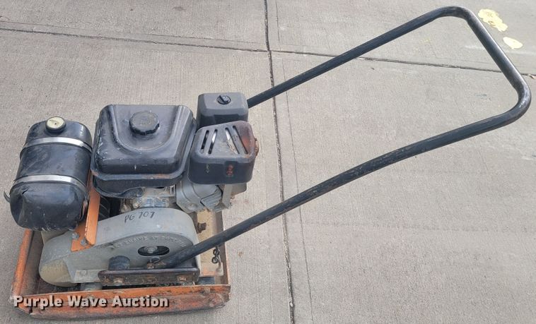 image for item IV9632 Plate compactor