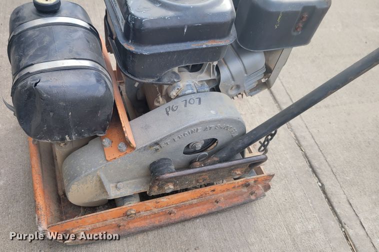 image for item IV9632 Plate compactor