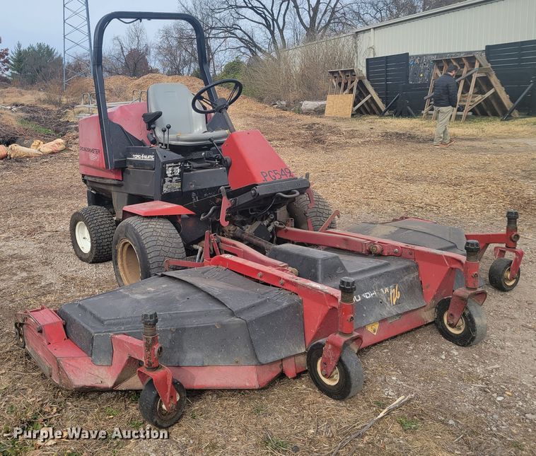 image for item IV9633 Toro Groundsmaster 455D  lawn mower