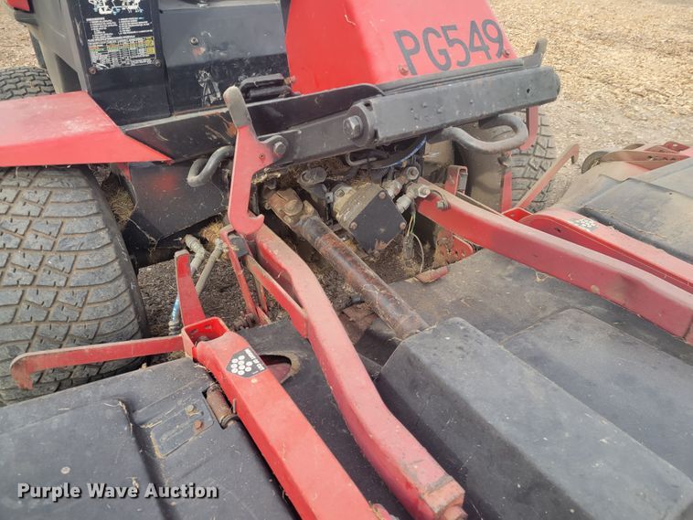 image for item IV9633 Toro Groundsmaster 455D  lawn mower