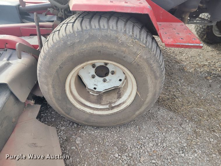 image for item IV9633 Toro Groundsmaster 455D  lawn mower