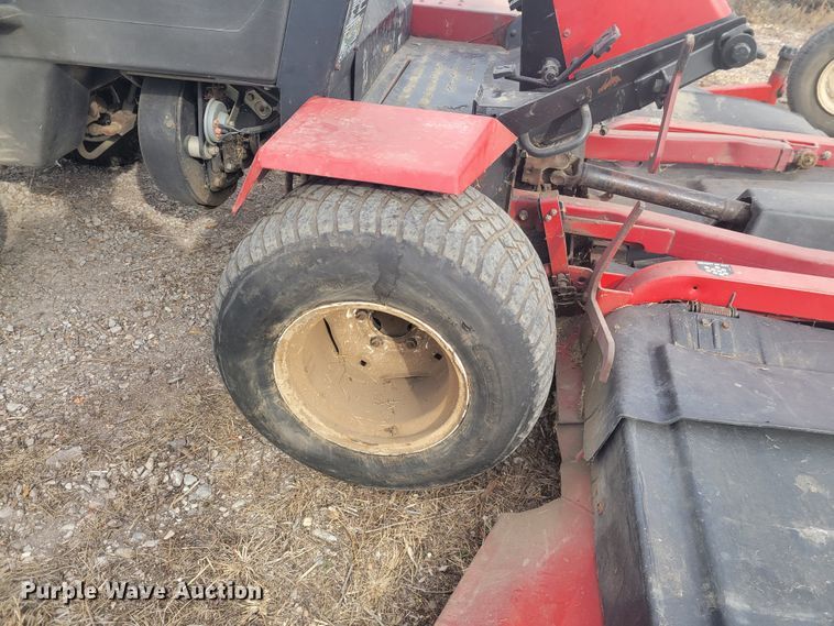 image for item IV9633 Toro Groundsmaster 455D  lawn mower