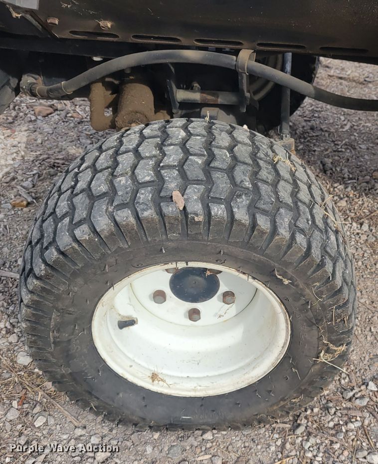 image for item IV9633 Toro Groundsmaster 455D  lawn mower