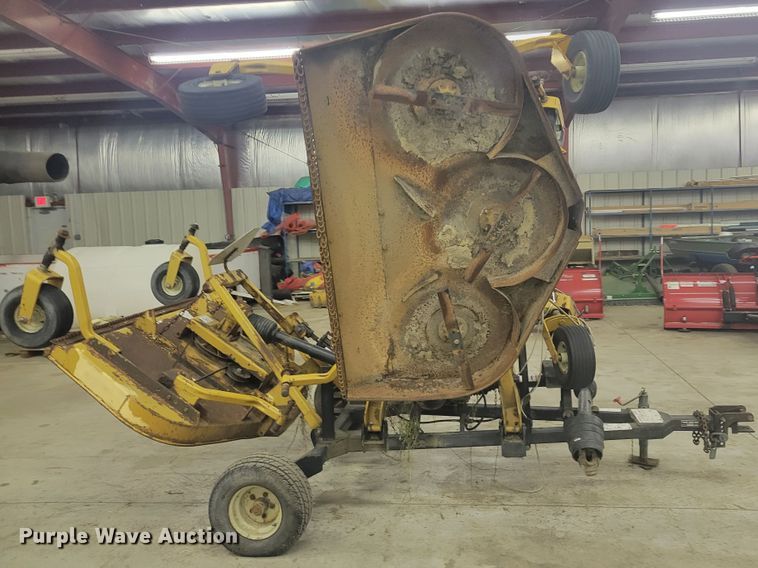 image for item IV9634 Woods 9204RD  batwing finish mower