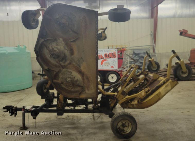 image for item IV9634 Woods 9204RD  batwing finish mower