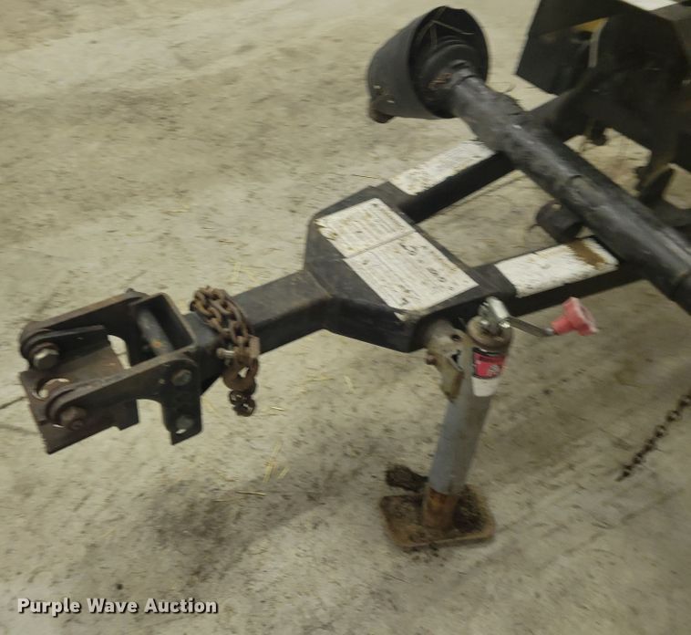 image for item IV9634 Woods 9204RD  batwing finish mower