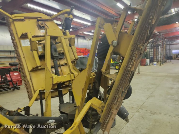 image for item IV9634 Woods 9204RD  batwing finish mower