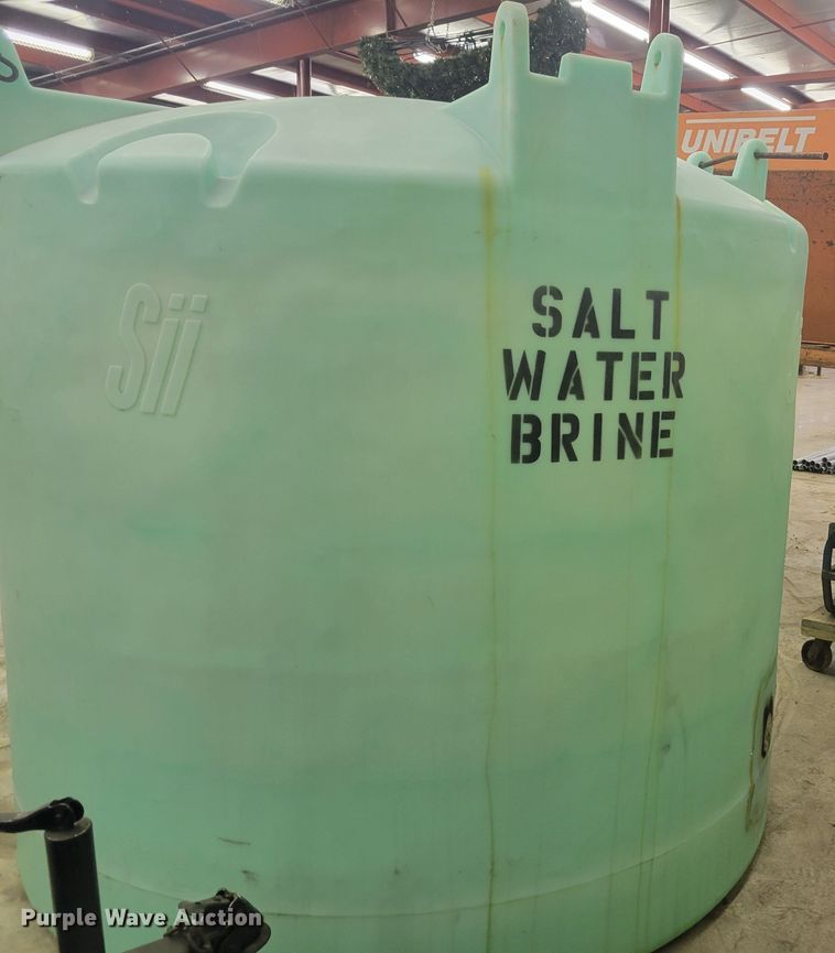 image for item IV9635 Poly tank