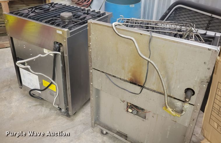 image for item IV9636 (2) Viking ranges