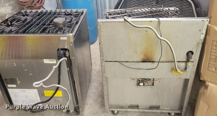 image for item IV9636 (2) Viking ranges