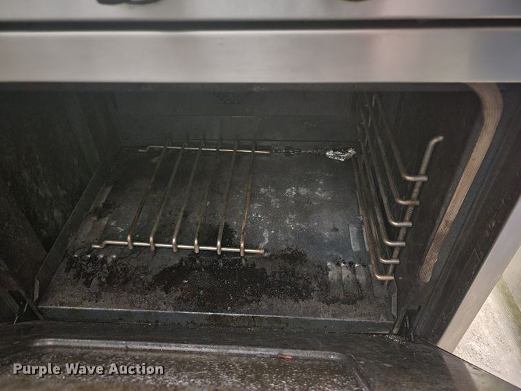 image for item IV9636 (2) Viking ranges