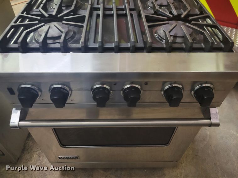 image for item IV9636 (2) Viking ranges