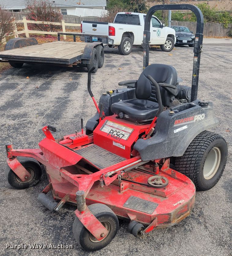 image for item IV9638 Snapper Pro  ZTR lawn mower