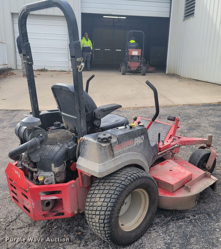 image for item IV9638 Snapper Pro  ZTR lawn mower