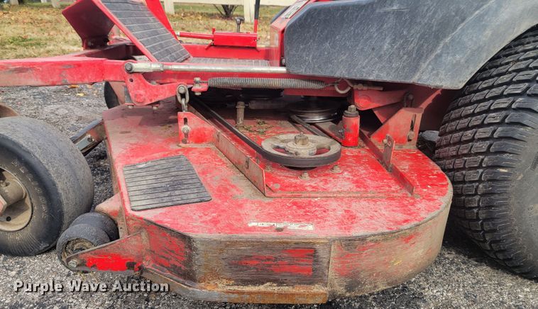 image for item IV9638 Snapper Pro  ZTR lawn mower