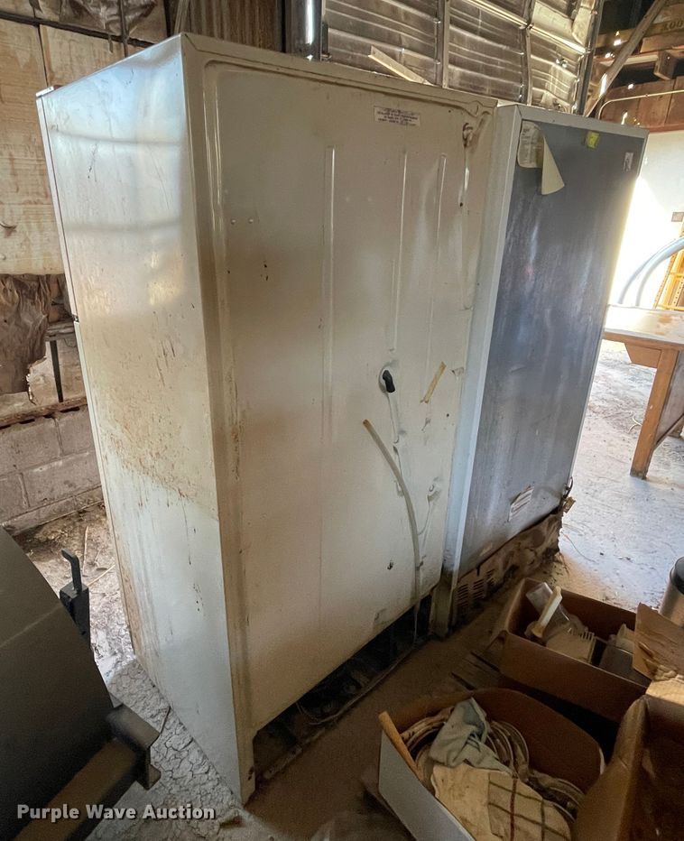 image for item IX9624 (3) appliances