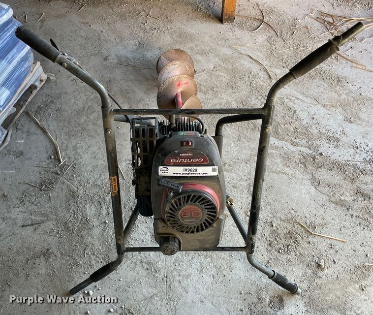image for item IX9629 Tecumseh Centura  post hole auger